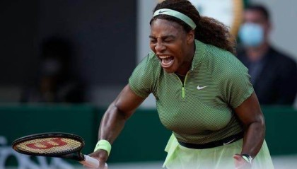 开云中国App-小威三盘苦战击败布扎内斯库 发球提升成赢球关键